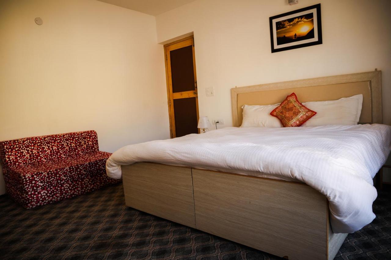 Yangphel Guest House Λεχ Εξωτερικό φωτογραφία